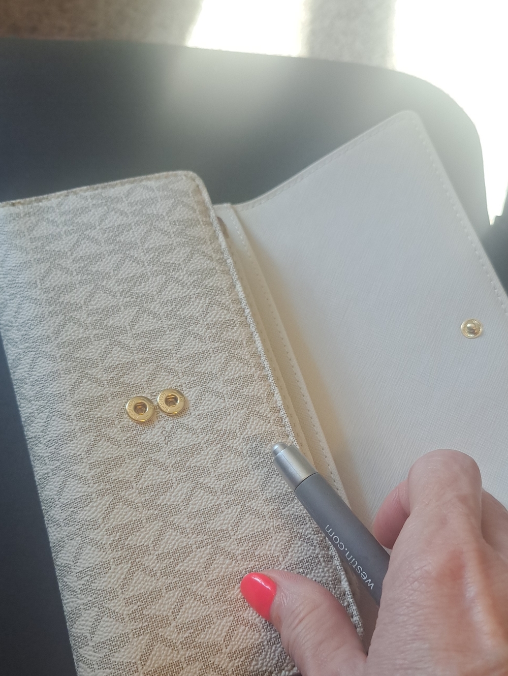 Michael Kors White and Light Gray Signature Wallet with Gold Plaque - Picture 3 of 6